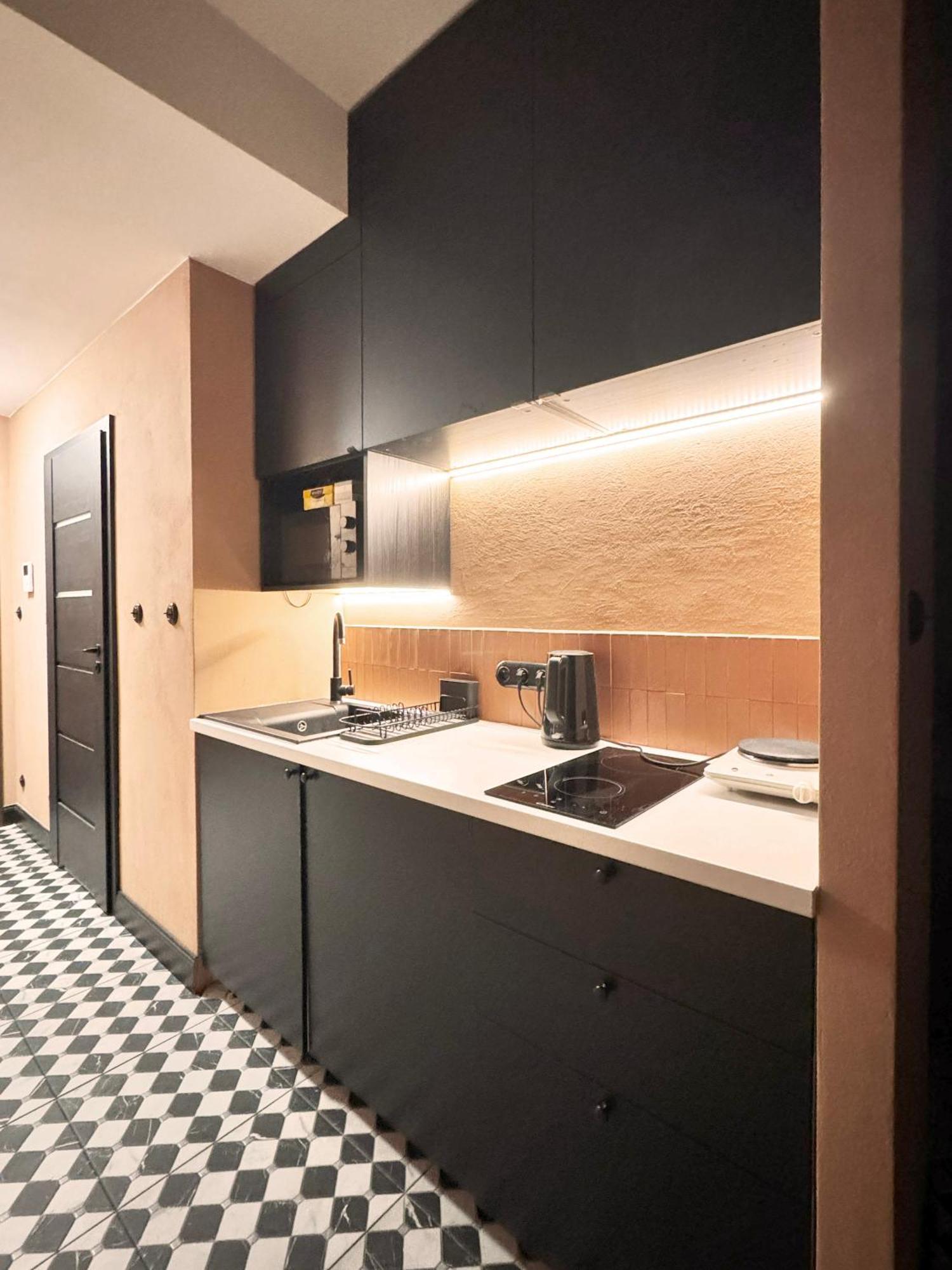 Elegant Apartment In The City Center Breslavia Esterno foto